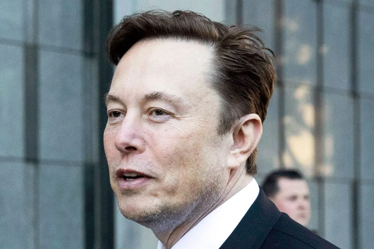 Twitterロゴがイーロン・マスク氏支持の暗号資産のシンボル「柴犬」へ…